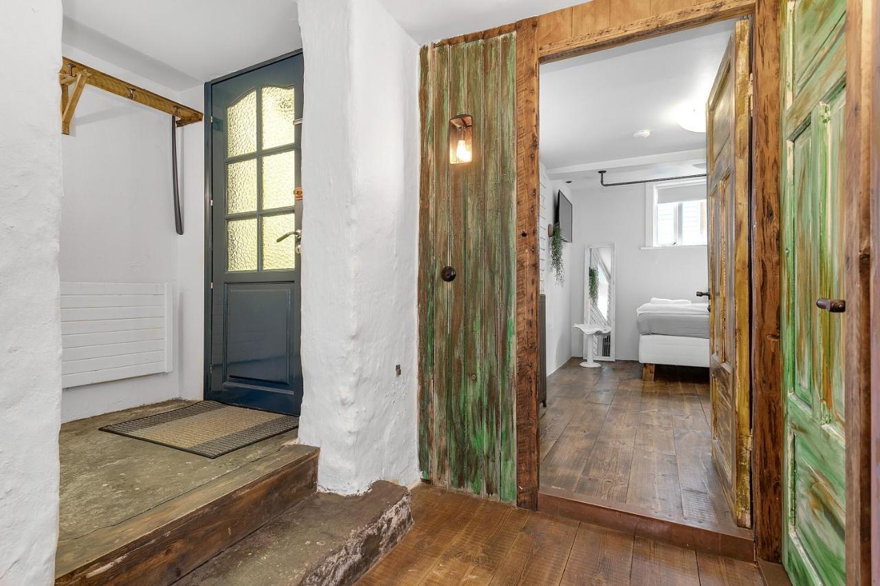 Rustic Retreat In The Center Of Reykjavik Apartment Екстериор снимка